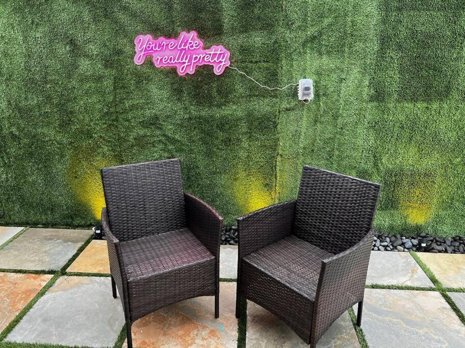 Vacay Spot Experience Luna Sky! 65" Tv Bar, Bbq, Shower Massage Jets, Music, Go To Fl Keys 霍姆斯戴德 外观 照片
