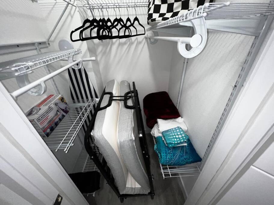 Vacay Spot Experience Luna Sky! 65" Tv Bar, Bbq, Shower Massage Jets, Music, Go To Fl Keys 霍姆斯戴德 外观 照片