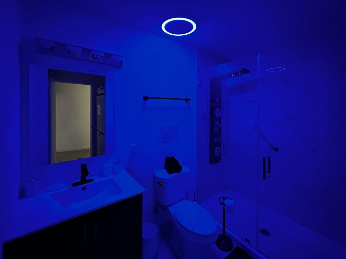 Vacay Spot Experience Luna Sky! 65" Tv Bar, Bbq, Shower Massage Jets, Music, Go To Fl Keys 霍姆斯戴德 外观 照片