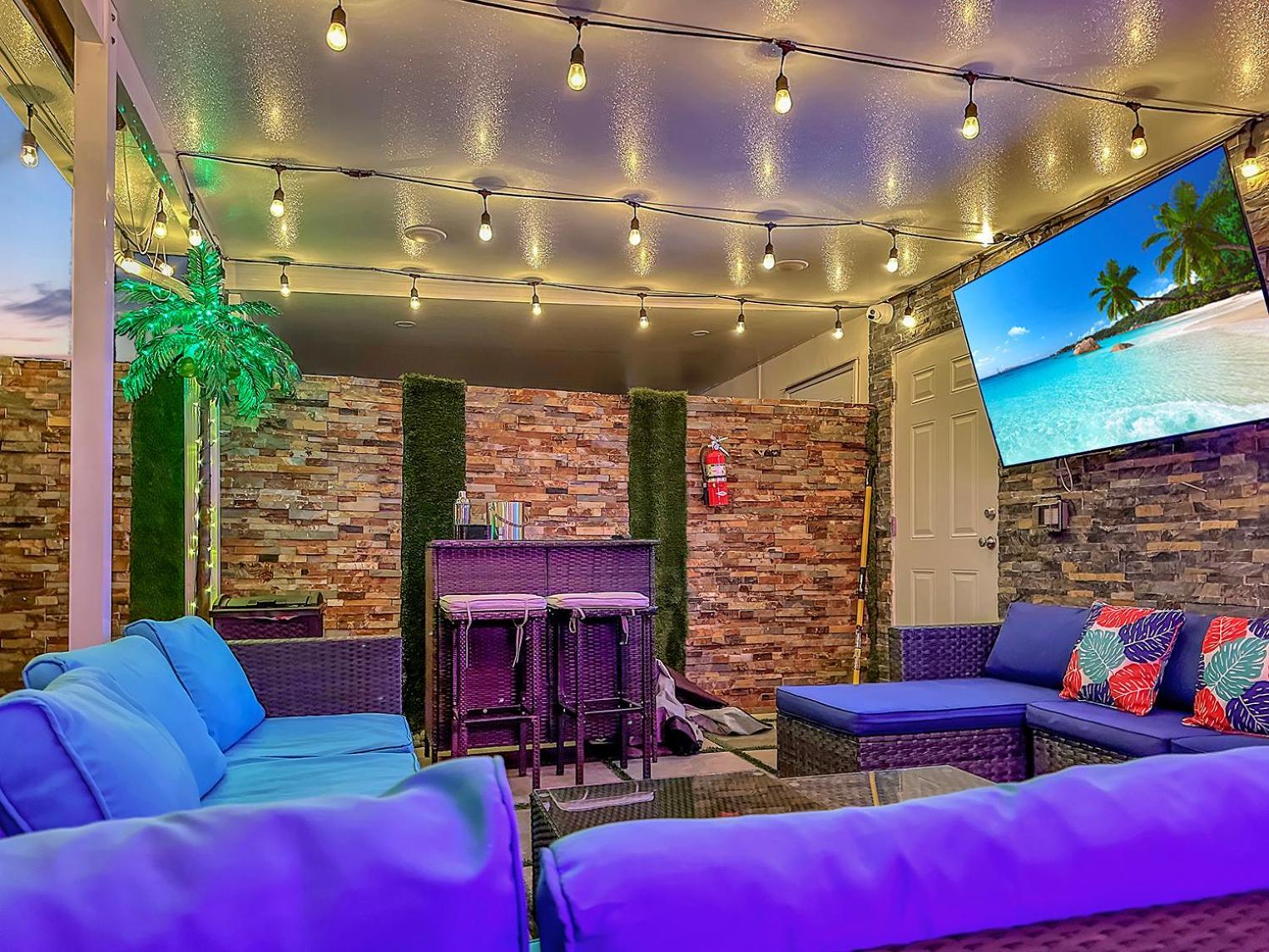 Vacay Spot Experience Luna Sky! 65" Tv Bar, Bbq, Shower Massage Jets, Music, Go To Fl Keys 霍姆斯戴德 外观 照片
