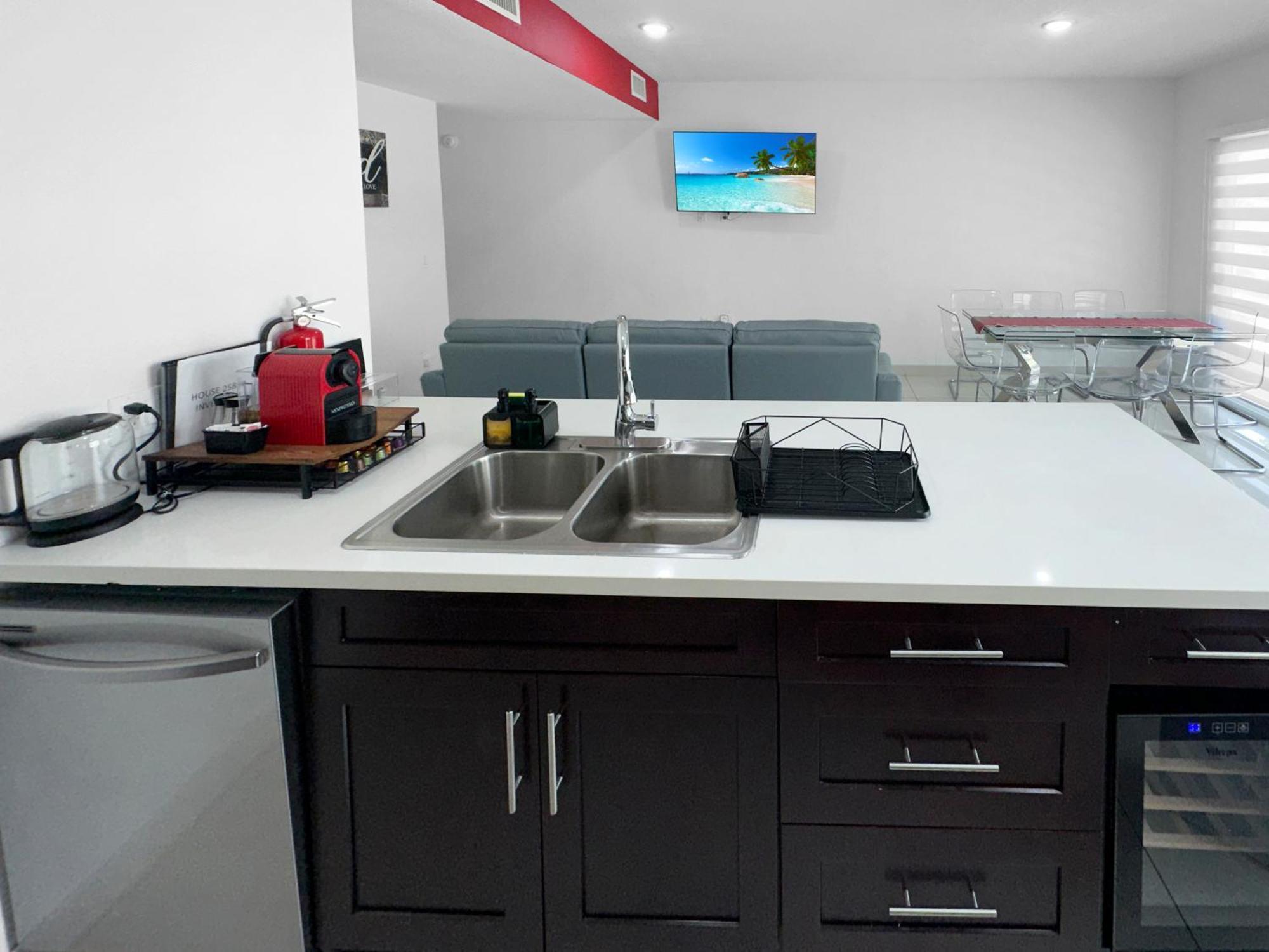 Vacay Spot Experience Luna Sky! 65" Tv Bar, Bbq, Shower Massage Jets, Music, Go To Fl Keys 霍姆斯戴德 外观 照片