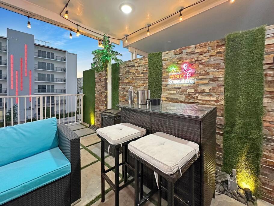 Vacay Spot Experience Luna Sky! 65" Tv Bar, Bbq, Shower Massage Jets, Music, Go To Fl Keys 霍姆斯戴德 外观 照片